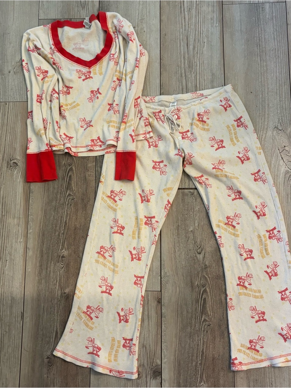 Rampage Vintage Womens Medium Red-Trim Cream Thermal Pajama Set W/ Drawstring